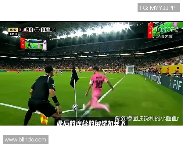 阿迪鞋助力球星驰骋绿茵场从梅西到C罗的足球传奇之路